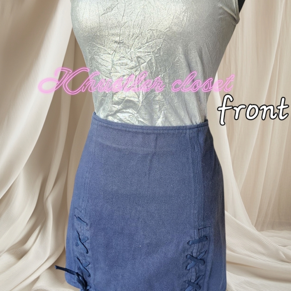 Wild Honey Blue Lace-Up Skirt Large